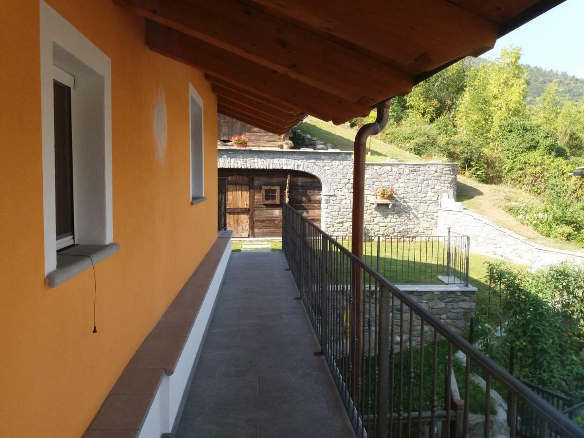 Maison Venoir2 Aymavilles Екстер'єр фото